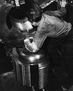 Industryweek Com Sites Industryweek com Files Uploads 2014 12 Breechblock Industryweek Com Sites Industryweek com Files Uploads 2014 12 Breechblock