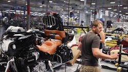 Companies in US Added 156000 Workers in April Companies in US Added 156000 Workers in April