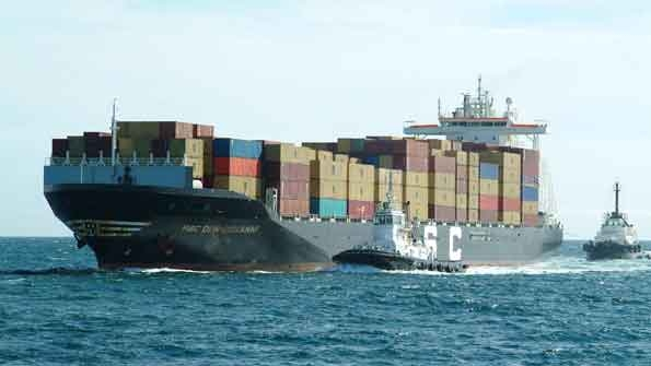 ship carrying cargo free trade