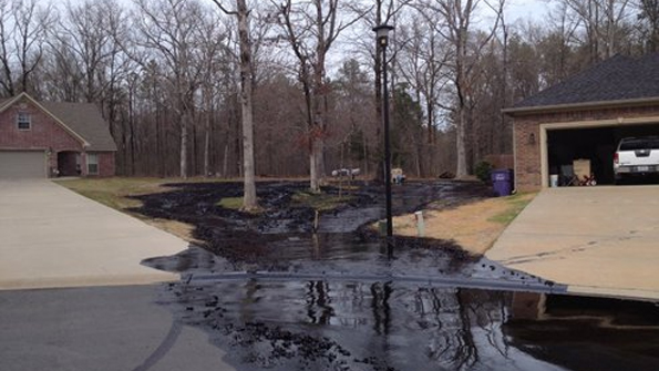 ExxonMobil Cleans Up After Arkansas Oil Spill