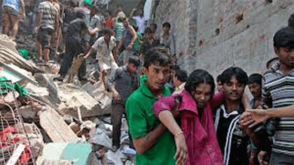 Garment Workers Protest as Bangladesh Toll Tops 300