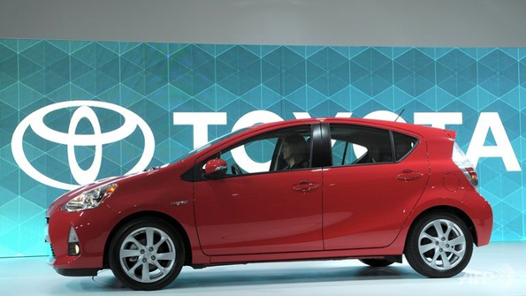 Toyota to recall 242000 Prii Lexus worldwide