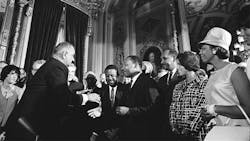 signing the voting rights act signing the voting rights act