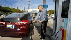 GM Honda Partner on Fuel Cell Vehicle Development GM Honda Partner on Fuel Cell Vehicle Development