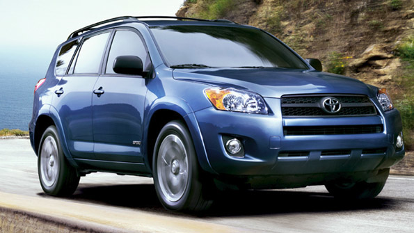 Toyota Recalls 870000 Vehicles in US CanadaAgain