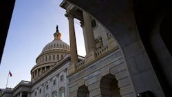 Oil Drops on US Inventories Budget Fight Oil Drops on US Inventories Budget Fight