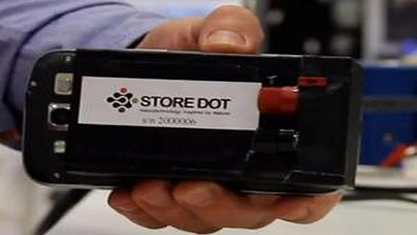 Israeli Firm Working on 30second Phone Charger