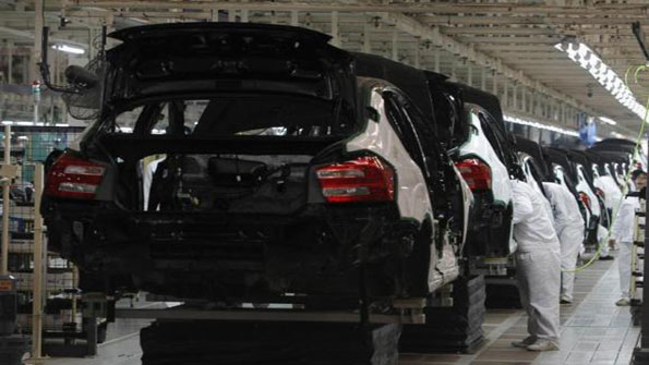 Honda Cuts Production in Thailand by 40