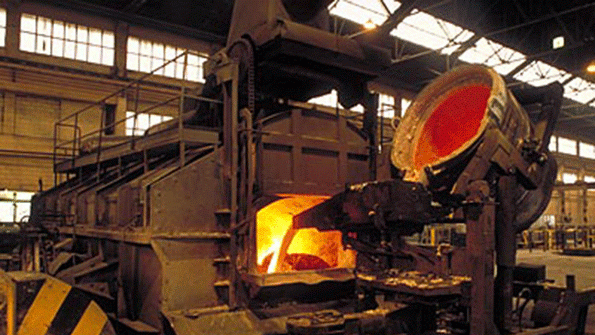 Alcoa to Close Costly Italian Plant