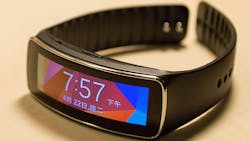 Wearable Device Market Heats up as Samsung LG Unveil New smartwatches Wearable Device Market Heats up as Samsung LG Unveil New smartwatches