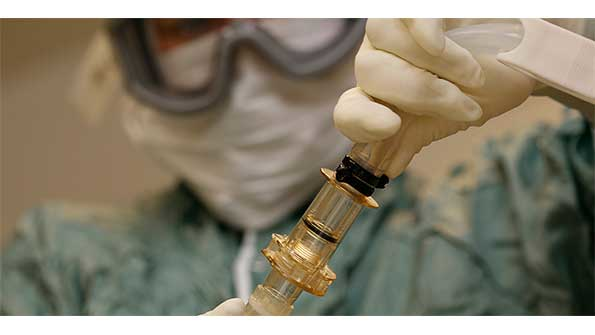 JJ to Start Testing Ebola Vaccine in January
