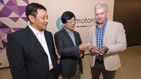 Lenovo Wraps Up Deal to Buy Motorola From Google