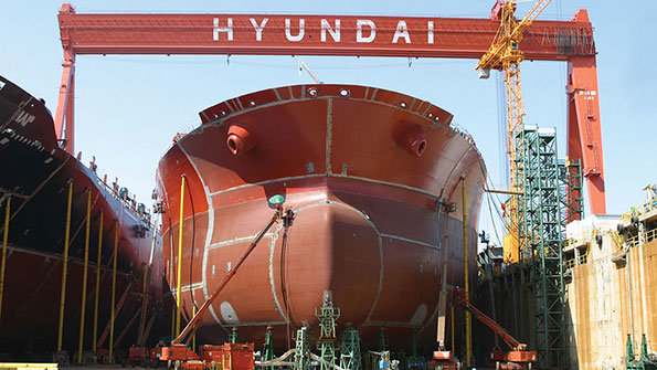 Hyundai Shipyard Union Stages First Strike in 18 Years