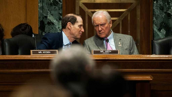 US lawmakers discuss fast track legislation