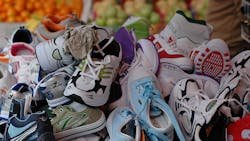 US Producer Prices Fall Unexpectedly in July US Producer Prices Fall Unexpectedly in July