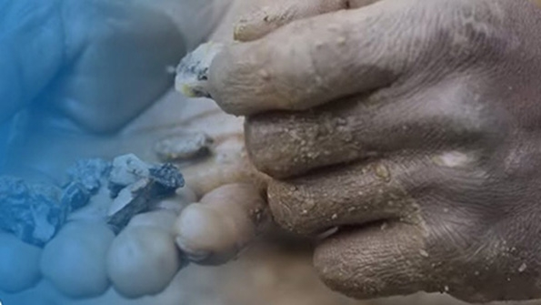 What It Takes to Make a ConflictFree Smartphone