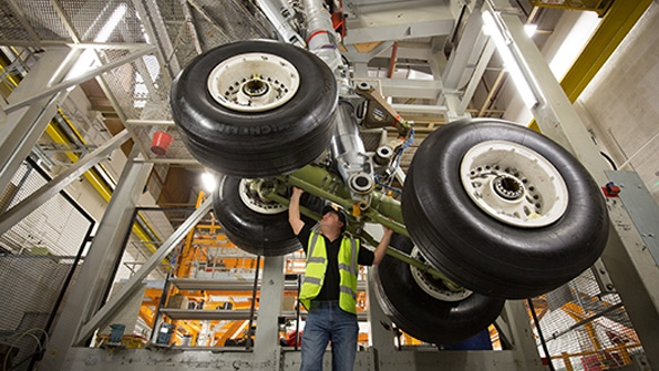 Privatesector Hiring Accelerates but Manufacturing Jobs Decline