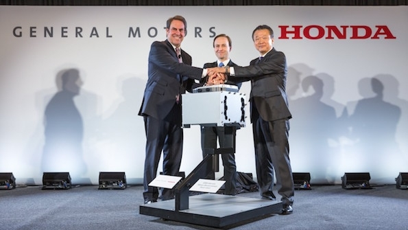 From left Mark Reuss GM Executive Vice President Global Product Development Brian Calley Michigan Lt Governor and Toshiaki Mikoshiba Honda CEO North American Region and President Honda North America announce a manufacturing joint venture to mass produce an advanced hydrogen fuel cell system