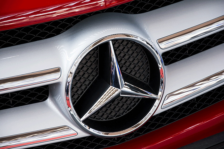 Mercedes Joins US Apprenticeship Program