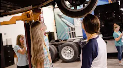 High School Girls at the Auto Engineering Summar Camp