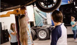 High School Girls at the Auto Engineering Summar Camp High School Girls at the Auto Engineering Summar Camp
