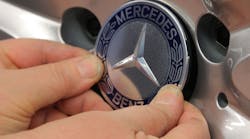 Industryweek 24797 Mercedes Badge