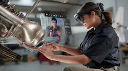 HoloLens2_RemoteAssist_woman-1620.jpg