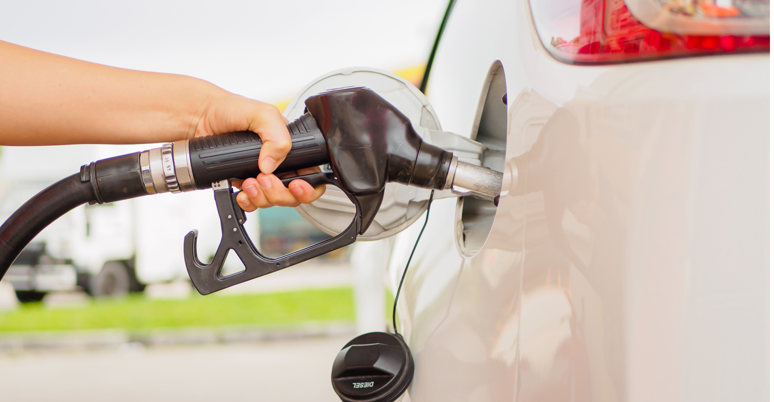 Pumping gas into car