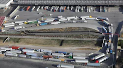 Trucks lines up at US-Mexican border
