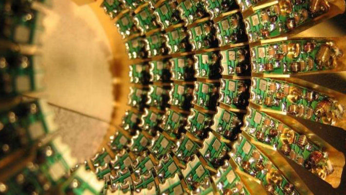 An extreme closeup of quantum computing hardware.