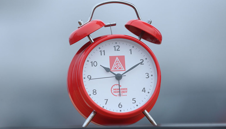 IG Metall clock