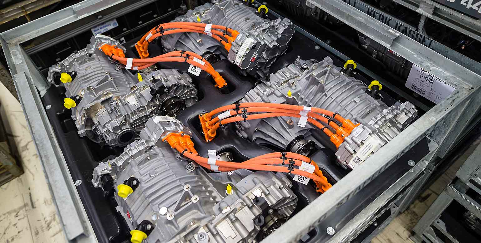 VW e-Golf electric automobile engines