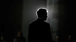 elon-musk-silhouette