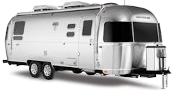 Airstream Flying Cloud trailer Airstream Flying Cloud trailer