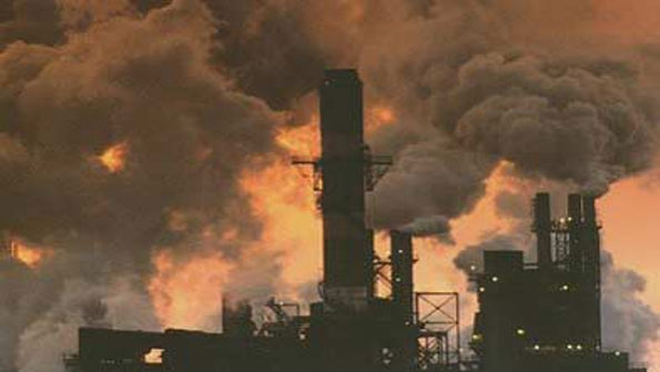 Climate Crisis Spurs UN Call for $2.4 Trillion Fossil Fuel Shift