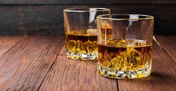 alocholic beverage in 2 glasses alocholic beverage in 2 glasses