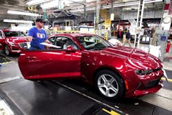 GM Offers Jobs to Workers Marked for Layoffs, But UAW Shrugs GM Offers Jobs to Workers Marked for Layoffs, But UAW Shrugs