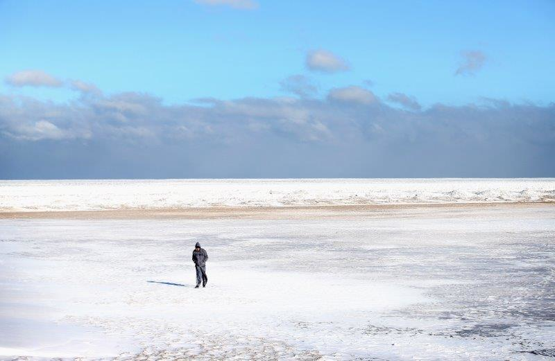 Gas Shortage Idles Auto Factories as Brutal Cold Heads East