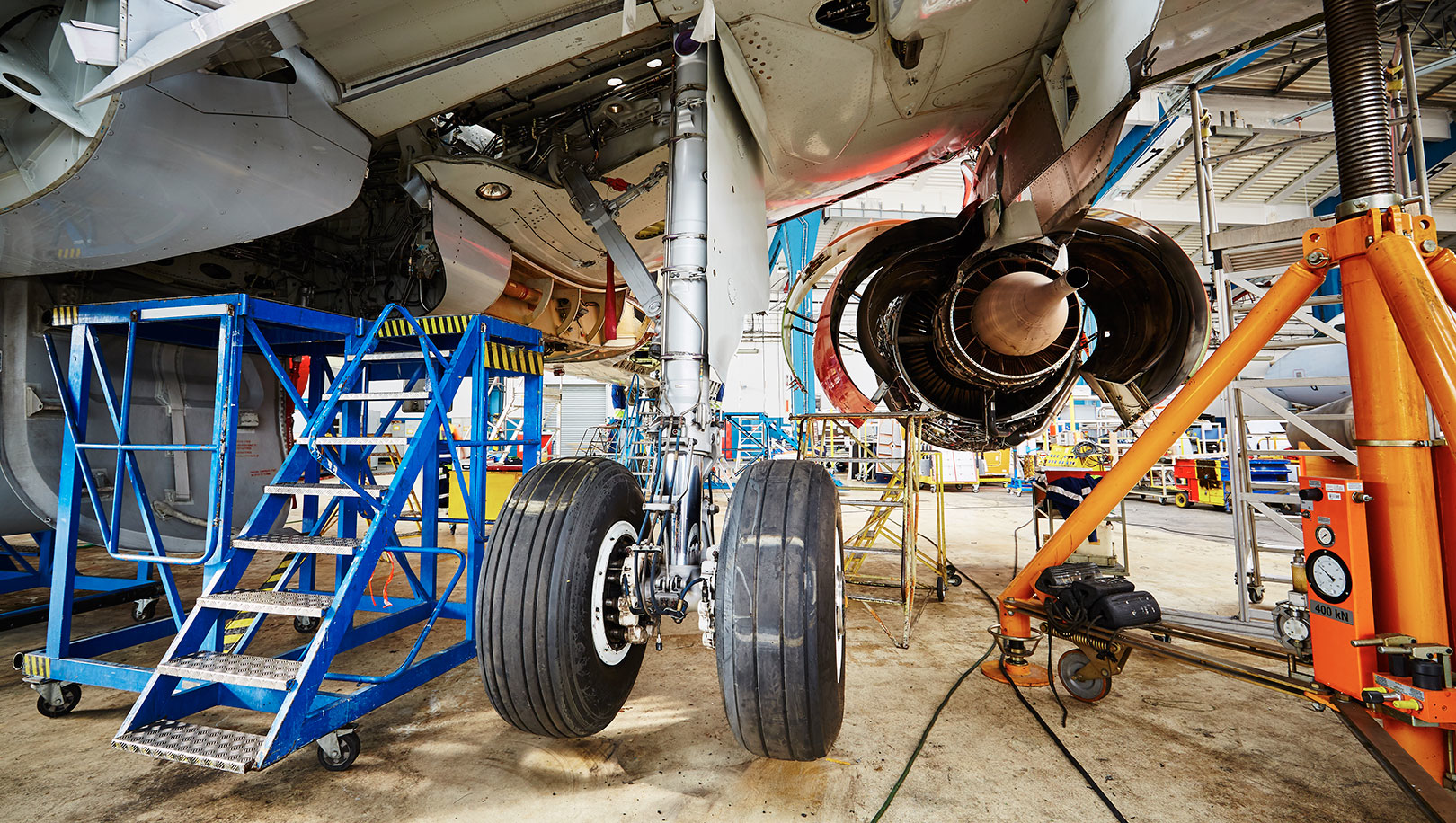 airplane-maintenance-getty