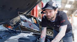 realwear-ubimax-bmw-mechanic.jpg realwear-ubimax-bmw-mechanic.jpg