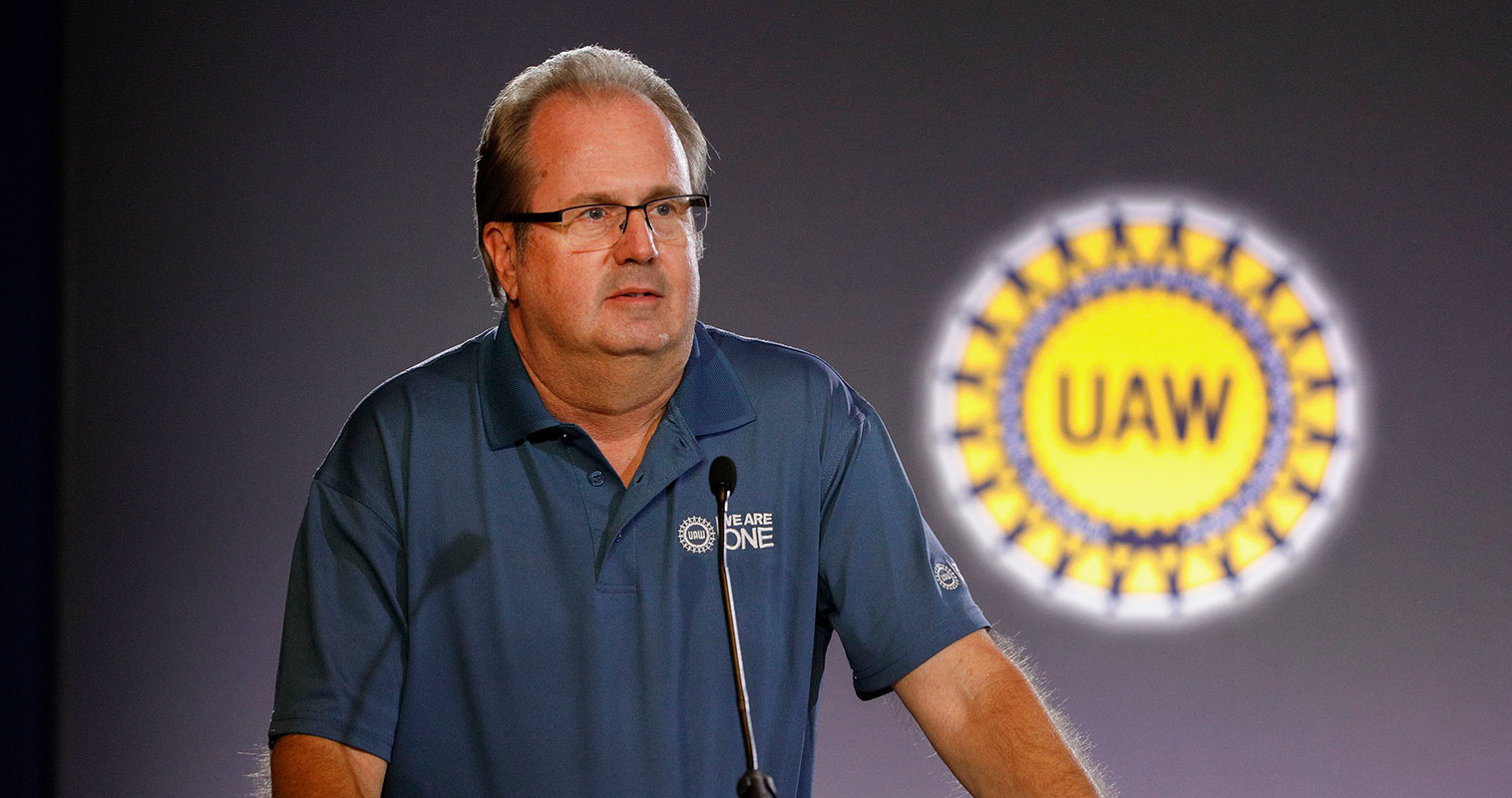 Gary Jones-uaw-Bill Pugliano-Stringer-Getty Images.jpg