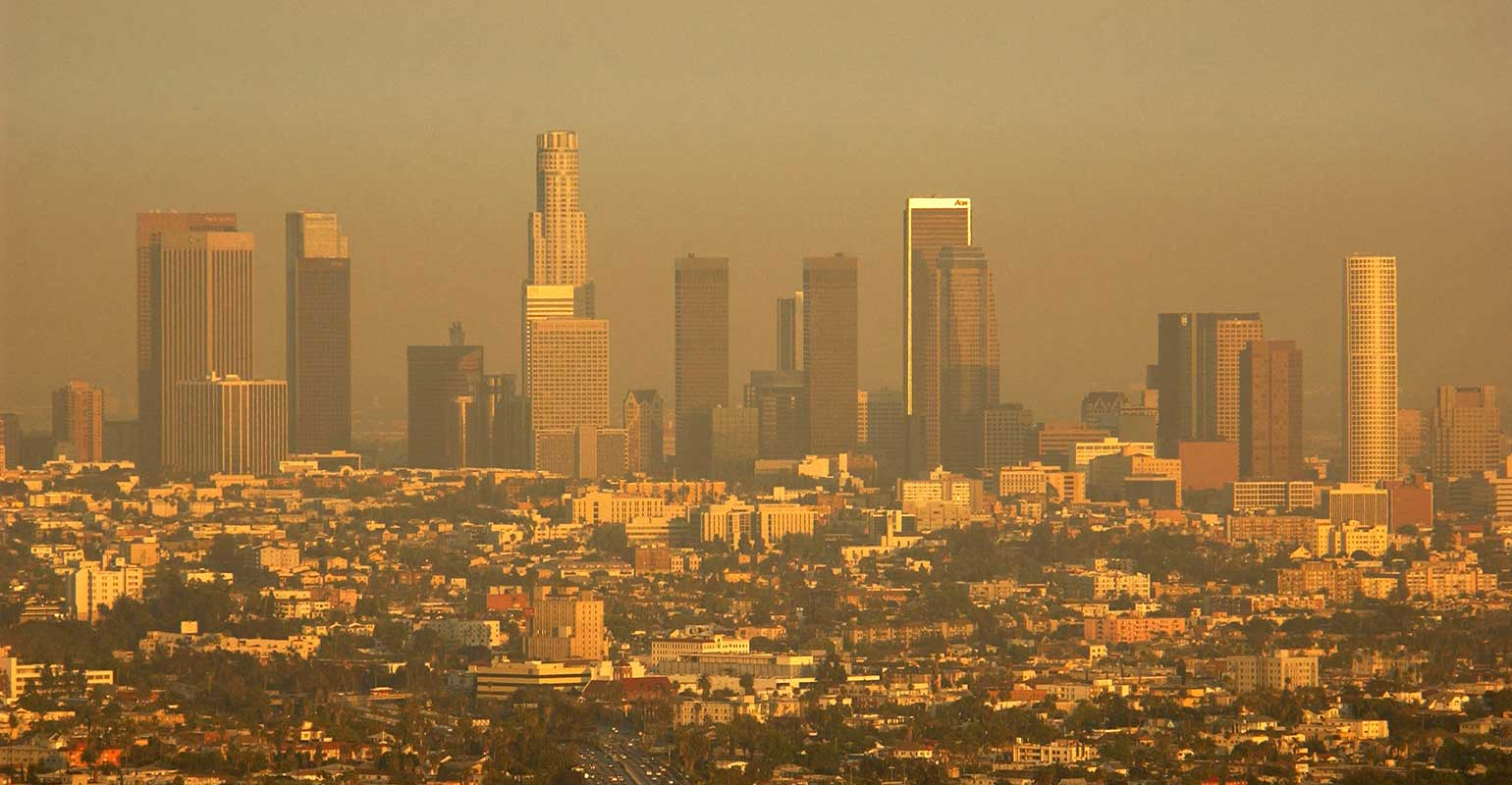 LA-smog-emissions-environment-transportation-David-McNew-Getty-Images.jpg