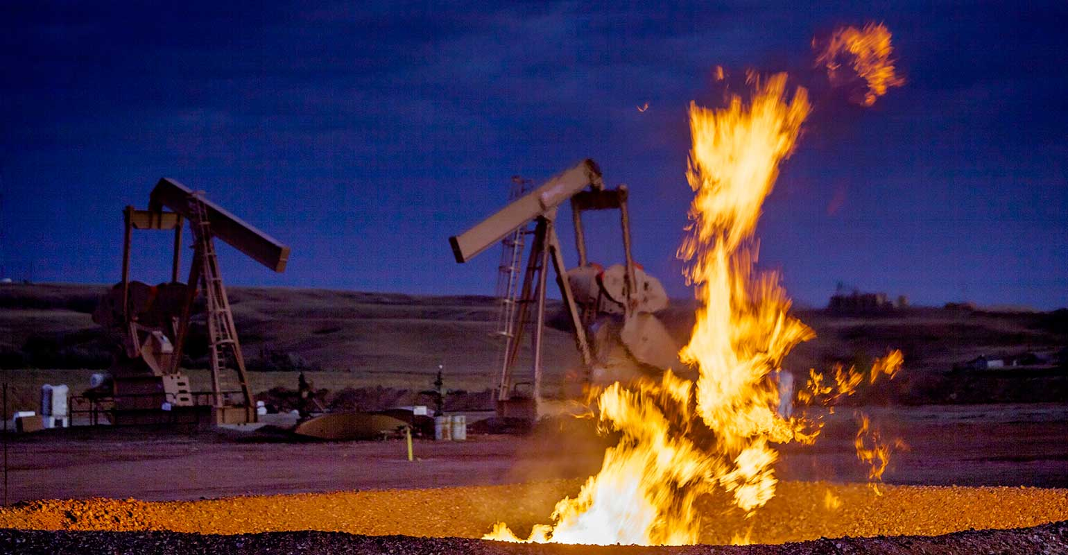 methane-flaring-in-usa-gas-pumps-Orjan-F.-Ellingvag-corbis-getty.jpg