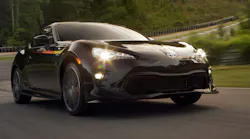 Toyota_86_TRD_Special_Edition_16_D685ECAA7978C2BB2A8C8BCE27BC80E3946FF809-1500x1061.jpg