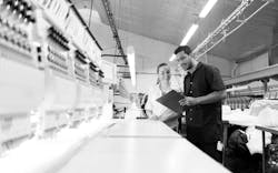 BW-guy-girl-checklist-quality-management.jpg BW-guy-girl-checklist-quality-management.jpg