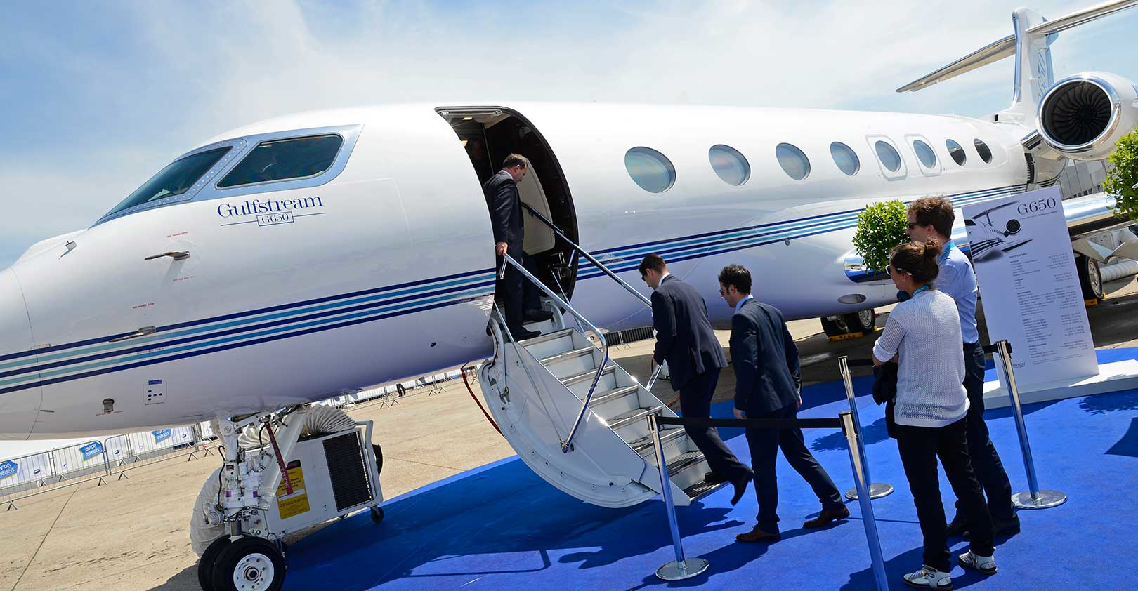 gulfstream-g650-paris-airshow-John-van-hasselt-Corbis-Getty-Images.jpg