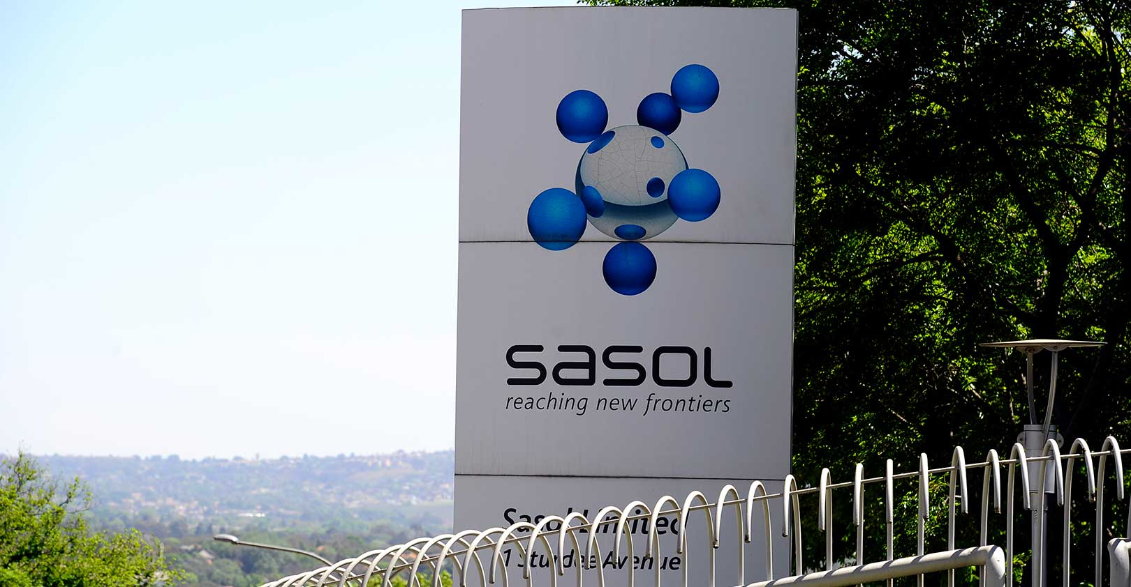 sasol-HQ-johannesburg,-south-africa-STEPHANE-DE-SAKUTIN-AFP-getty.jpg