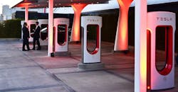 Tesla-charging-stations-mostly-empty-FREDERIC-J.-BROWN-AFP-Getty.jpg Tesla-charging-stations-mostly-empty-FREDERIC-J.-BROWN-AFP-Getty.jpg