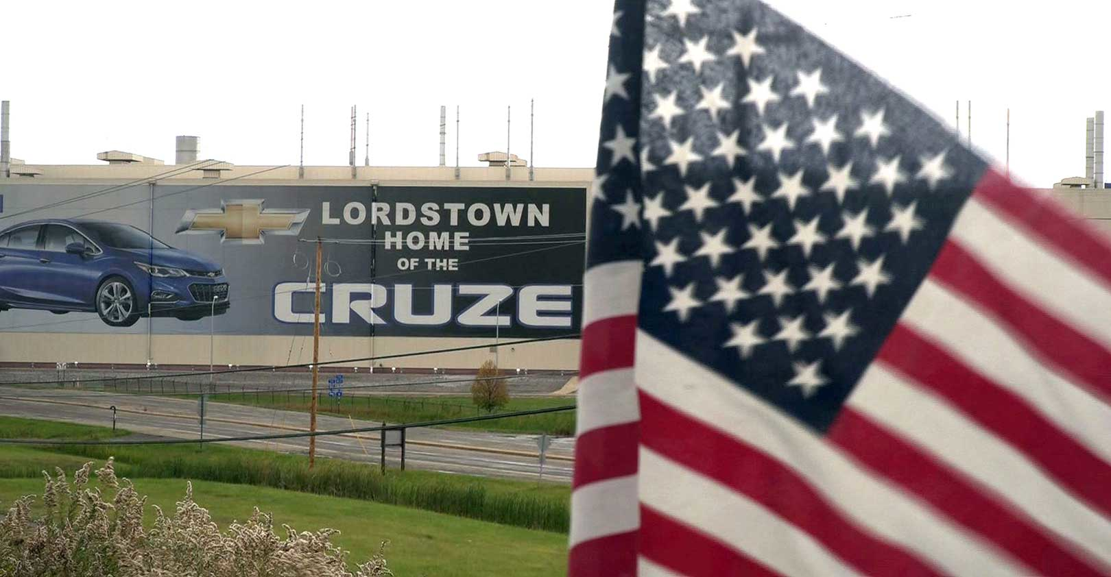 lordstown-GM-plant-american-flag-eleonore-sens-afp-getty.jpg