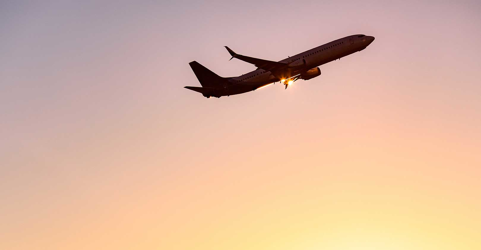 boeing-737-takeoff-sunset-RyanJLane-istock.jpg